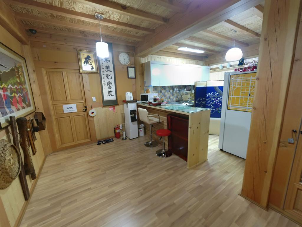 Hanok Guesthouse Jangsoo Jeonju Exterior foto