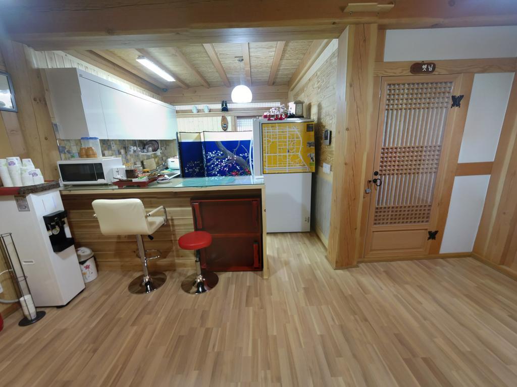Hanok Guesthouse Jangsoo Jeonju Exterior foto